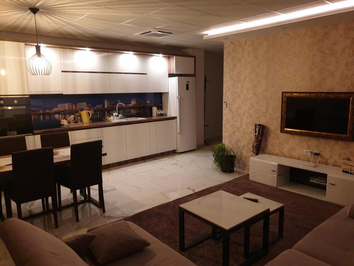 Appartamento Gradiska Esterno foto
