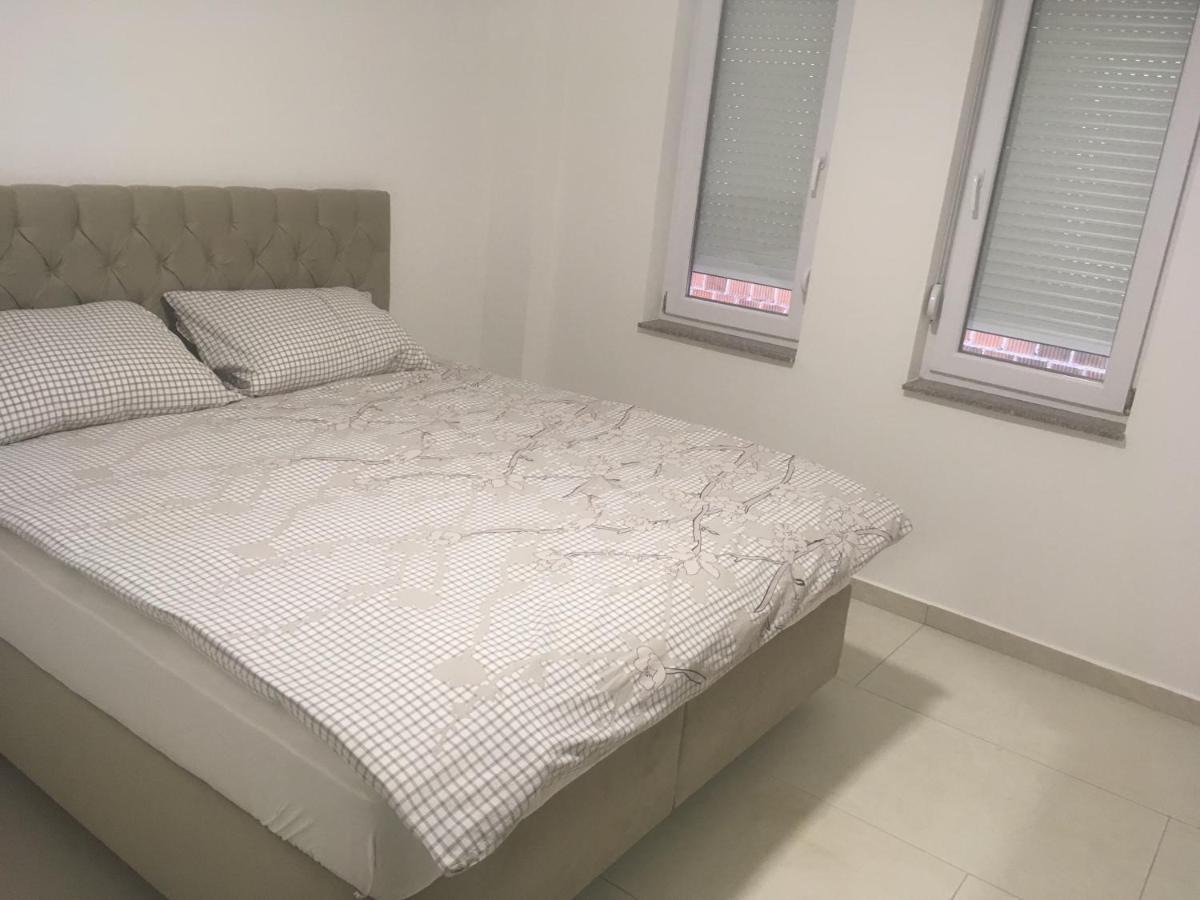 Appartamento Gradiska Esterno foto